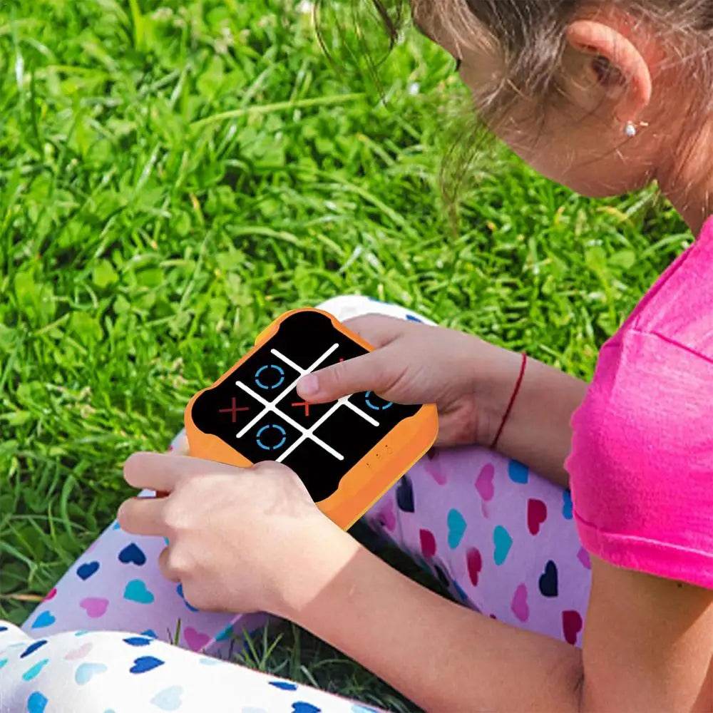 Tic-Tac-Toe Chess Puzzle Toys Electronic Educational Chess Set - ToylandEU