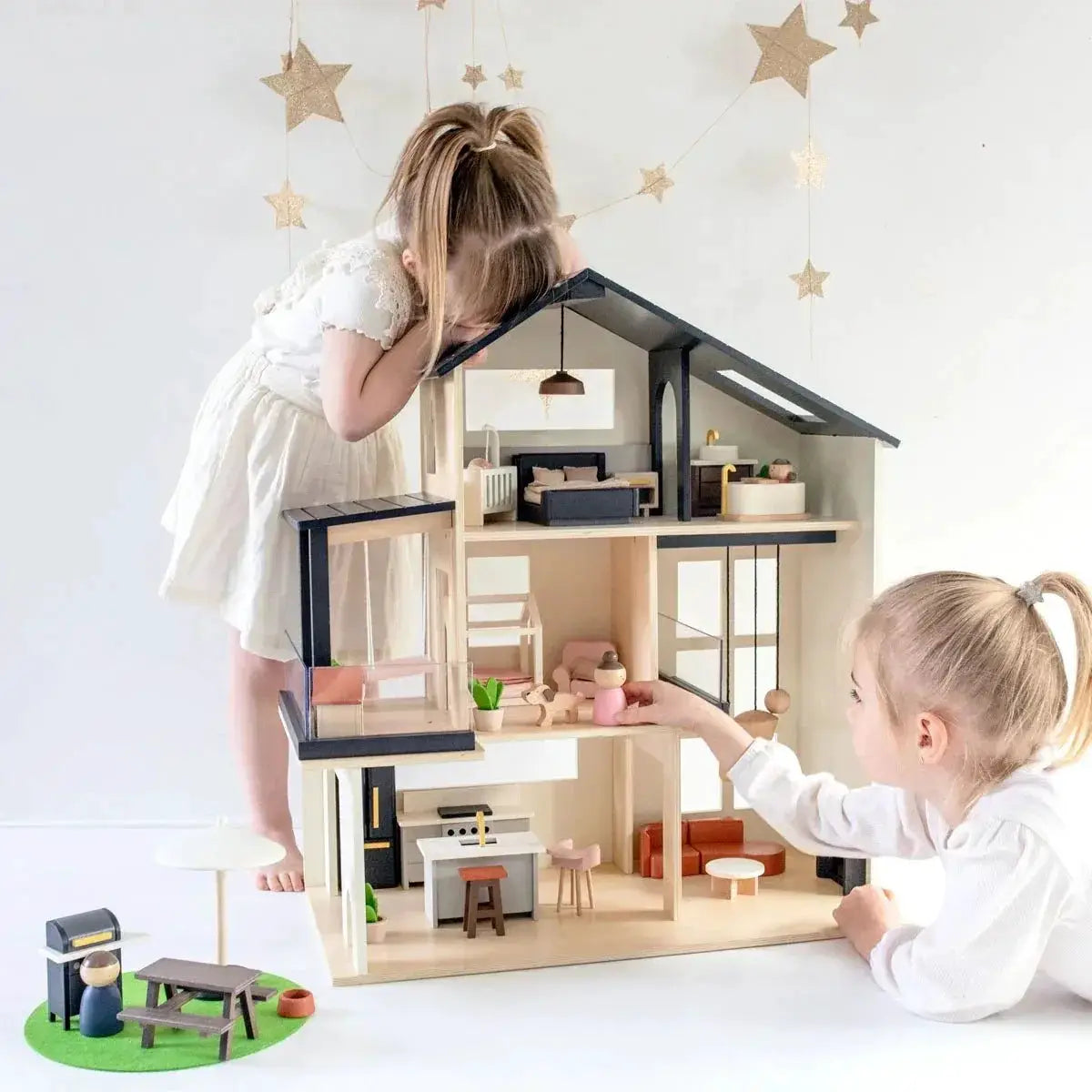 Tiny Land® Sweetwood Edge Dollhouse - ToylandEU
