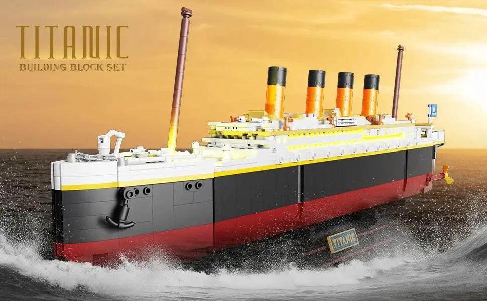  Titanic Building Set with LED 2 in 1 Mini Block Model -  ToylandEU™