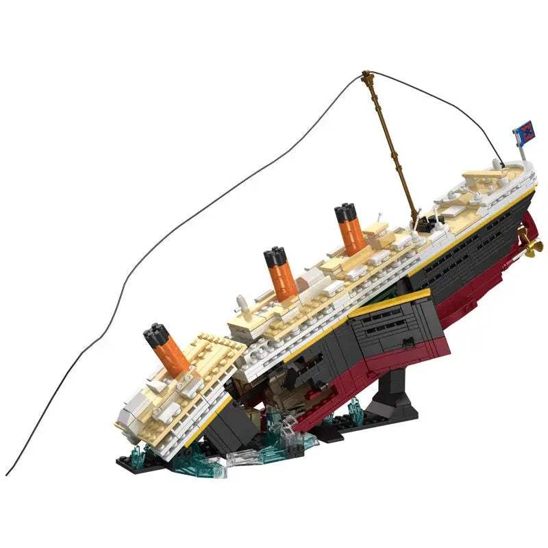 Titanic Sinking Cruise Ship Building Blocks Model 2288 Pieces - ToylandEU