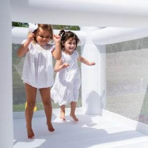 Toddlers Party 9x7x6ft Inflatable White Bounce House With Slide - ToylandEU