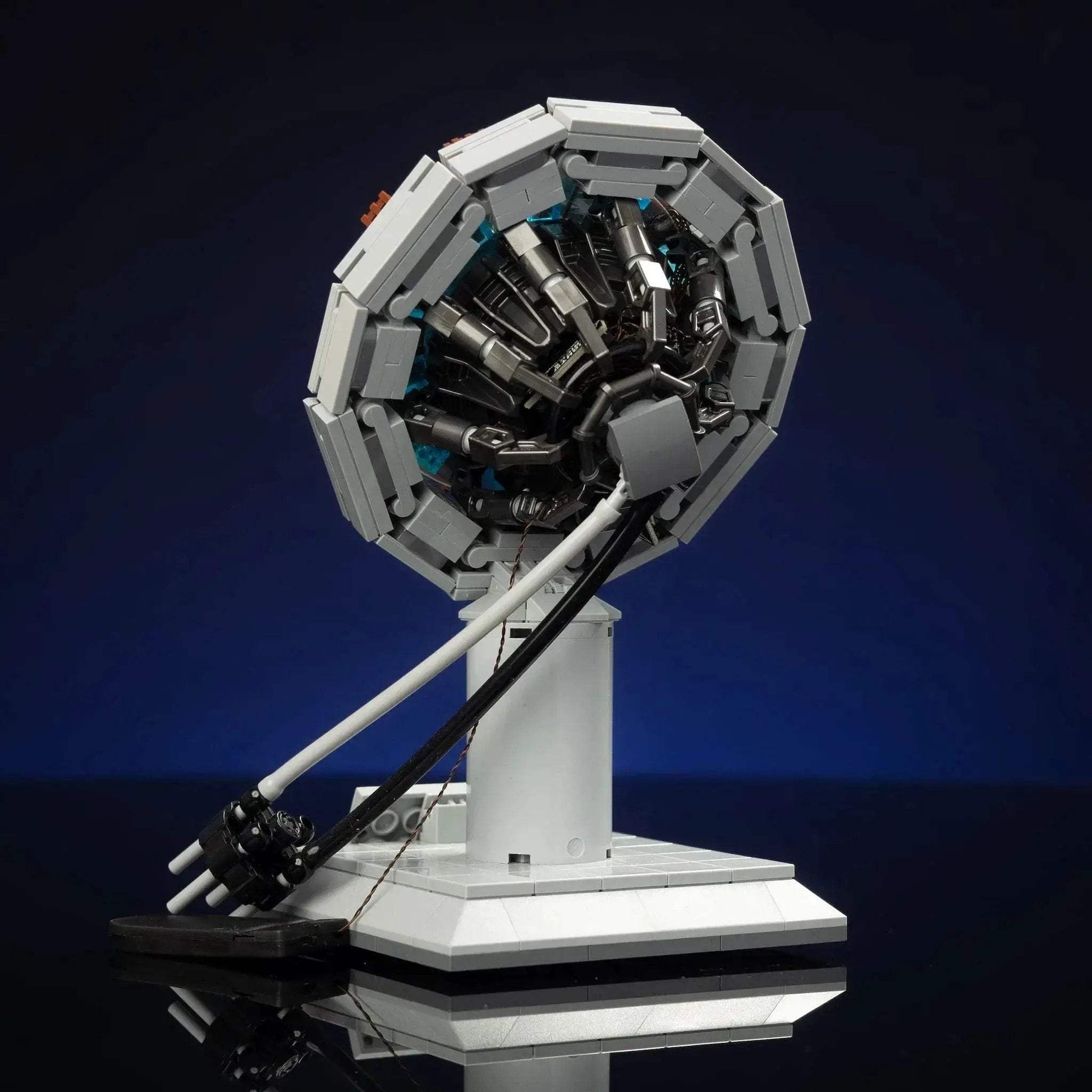 Authentic Life Sized Arc Reactor Replica From Tony Stark - ToylandEU
