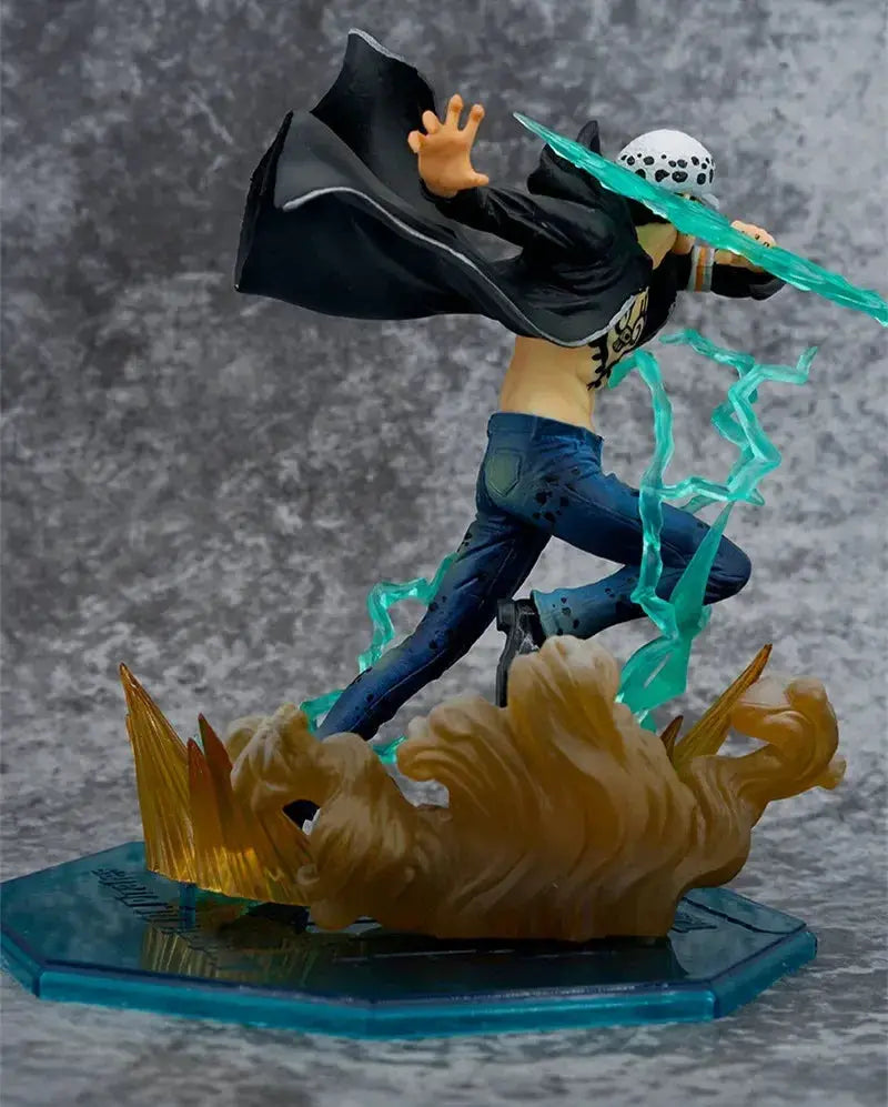 One Piece Trafalgar Law Anime Figure PVC 17cm Highly Detailed - ToylandEU