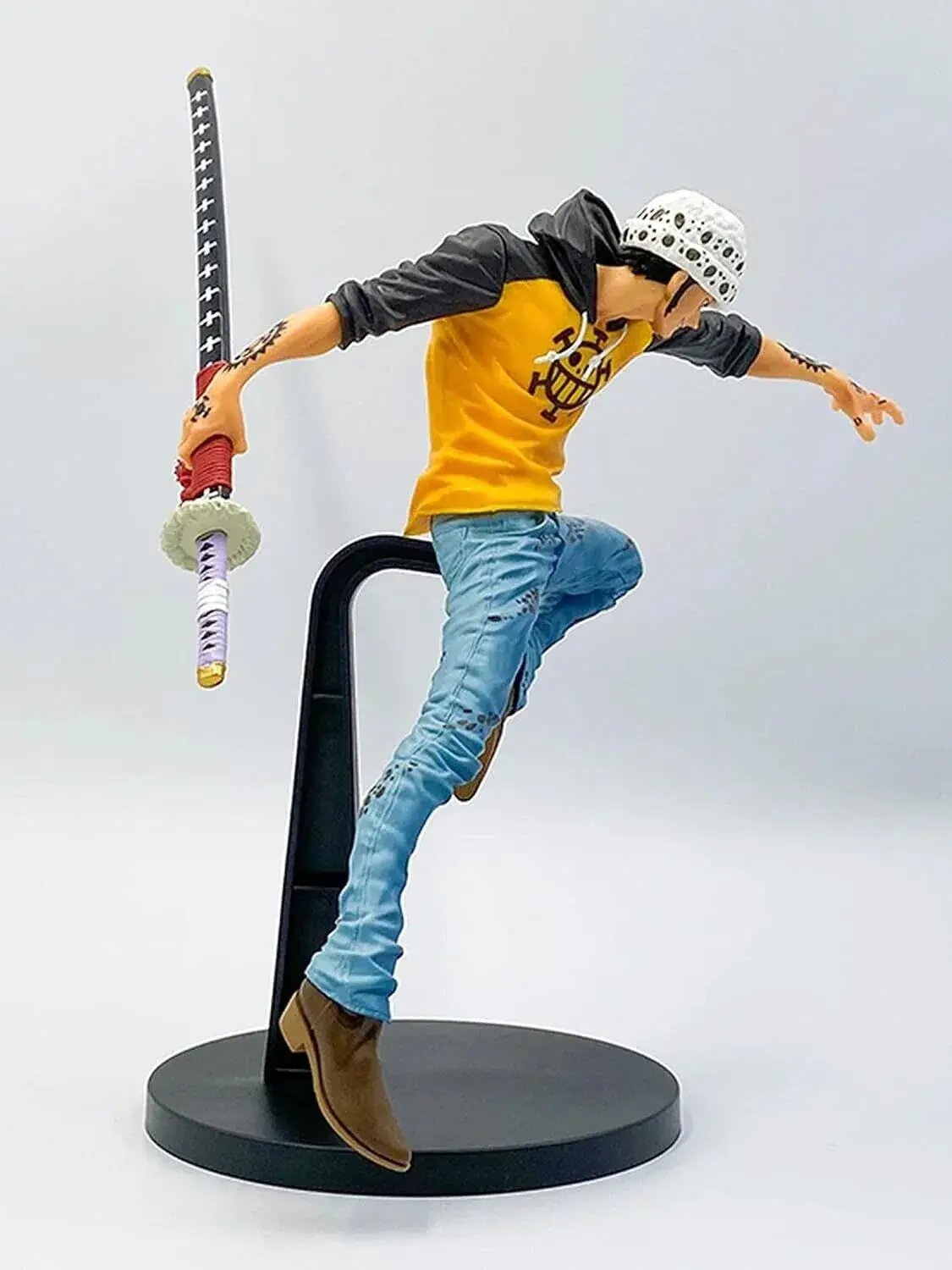 Trafalgar Law One Piece Figure Highly Detailed PVC 9 Inch - ToylandEU