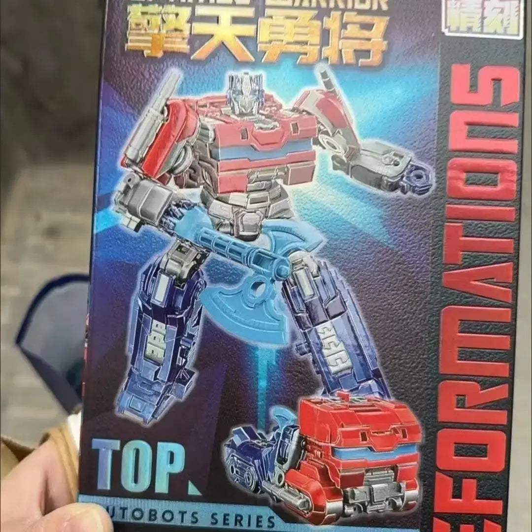 Transformers Action Figure Mirage and Bumblebee with Lamp - ToylandEU