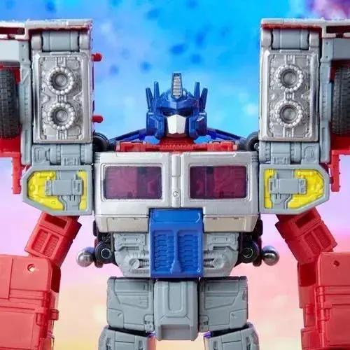  Transformers Generations Legacy Leader Class Figure -  ToylandEU™