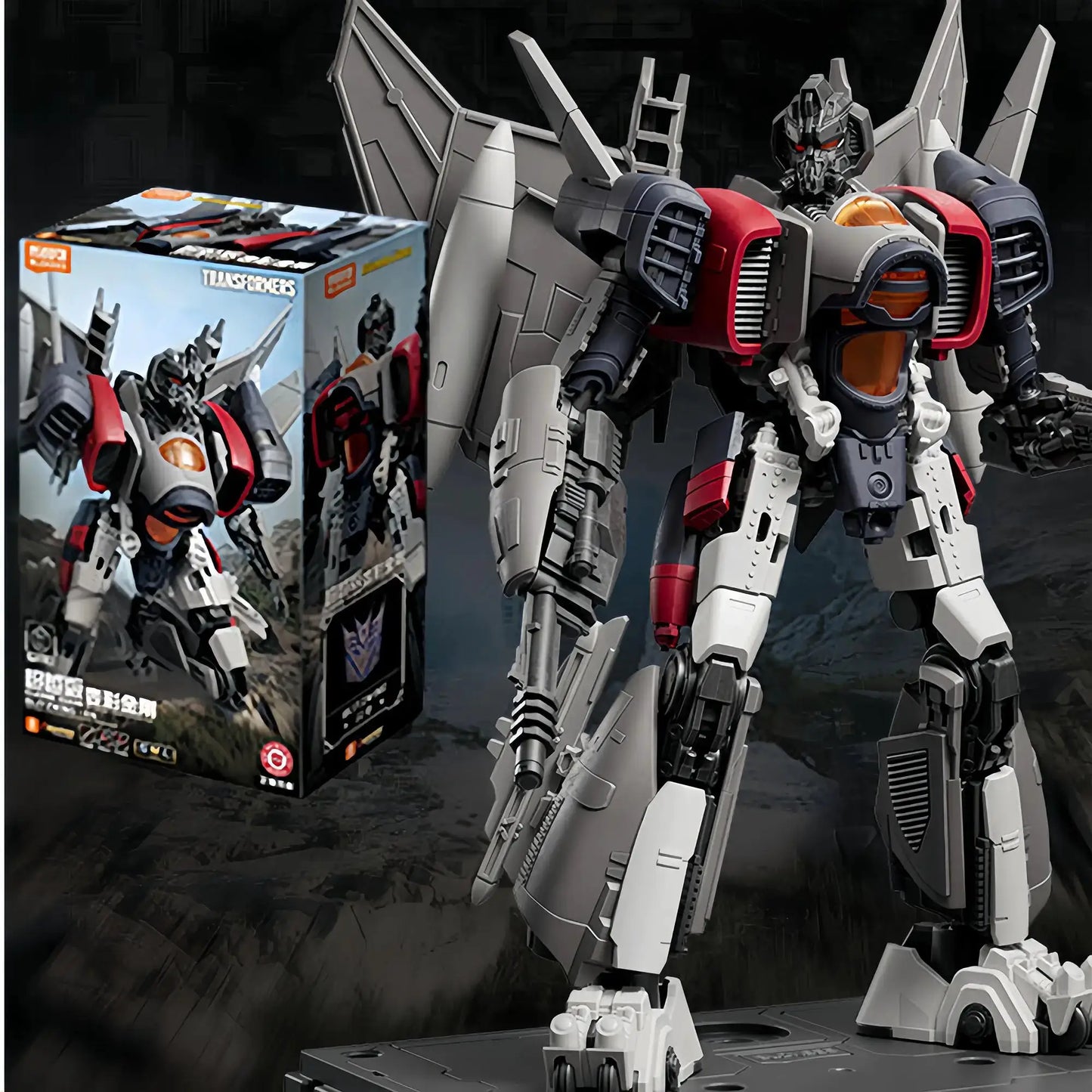 Transformers Optimus Prime Garage Kit Action Figure Buildable - ToylandEU