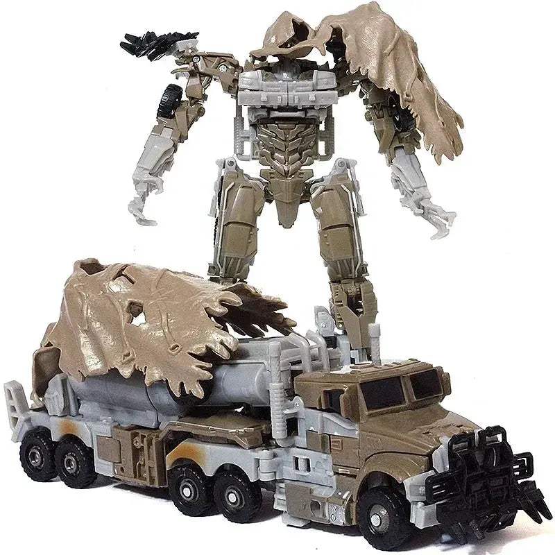 Transformers Starscream 18cm Transforming Action Figure With Movable Joints - ToylandEU