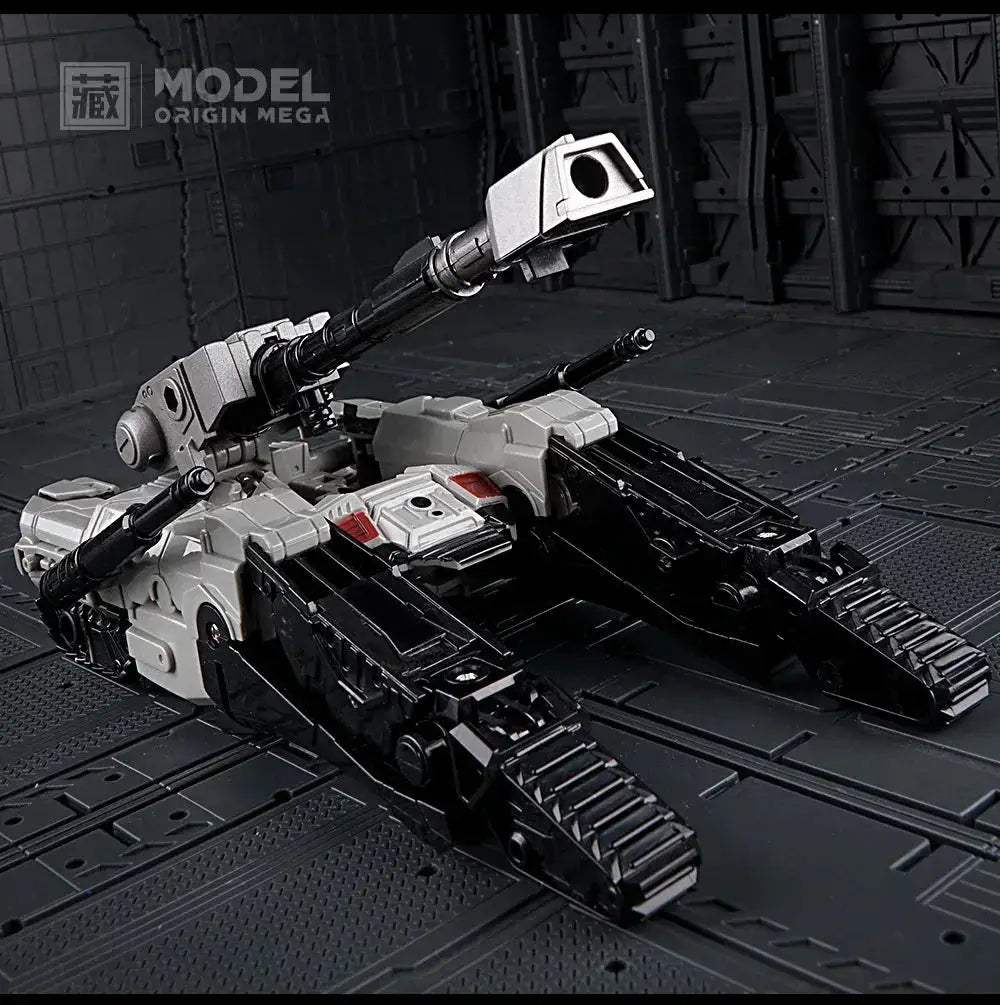 Transforming Megatron Action Figure Movable Decepticon Collectible - ToylandEU