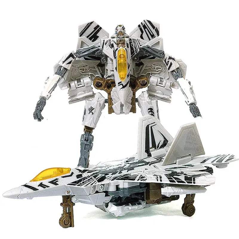 Transforming Robot Car Action Figure 20Cm Collectible Toy - ToylandEU