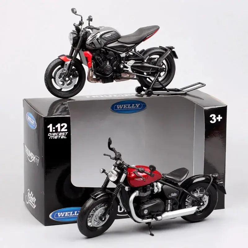  Triumph Bonneville Bobber Diecast Motorcycle Deluxe -  ToylandEU™