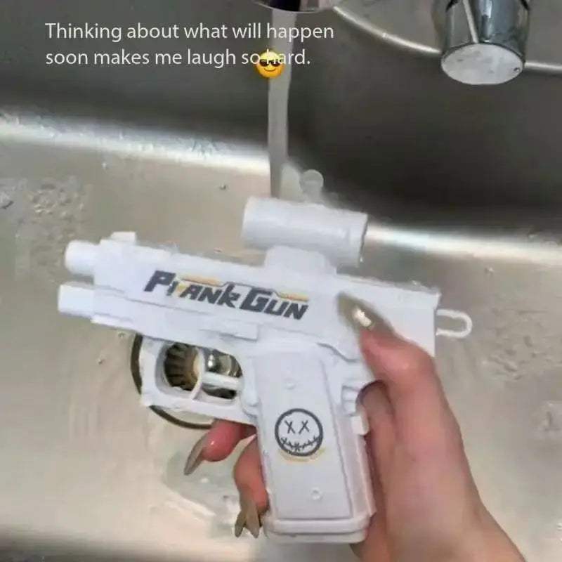 Two Way Water Gun for Summer Fun and Backyard Pranks - ToylandEU