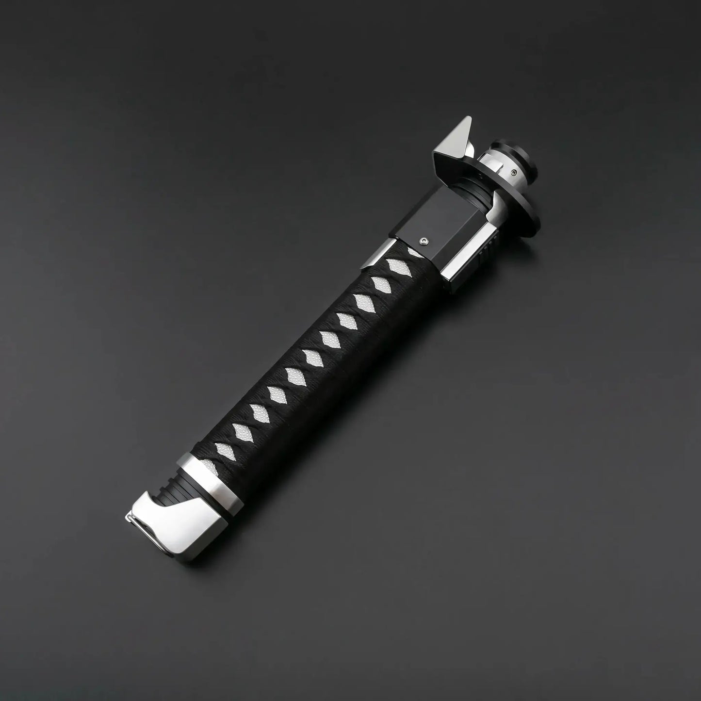 USB Rechargeable RGB Lightsaber With Metal Hilt For Cosplay - ToylandEU
