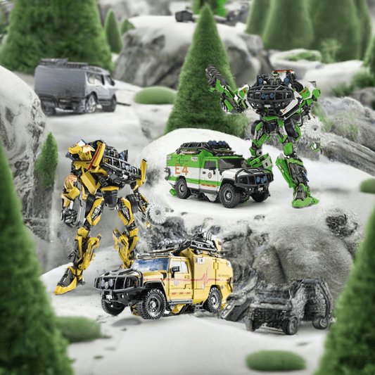 Ultimate JH-01 Adaptable Action Figure - Vibrant Green & Yellow 18cm - ToylandEU