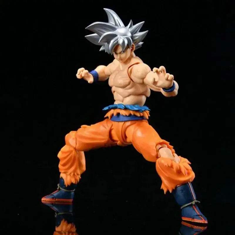 Ultra Instinct Goku PVC Figure 16cm With White Hair - ToylandEU