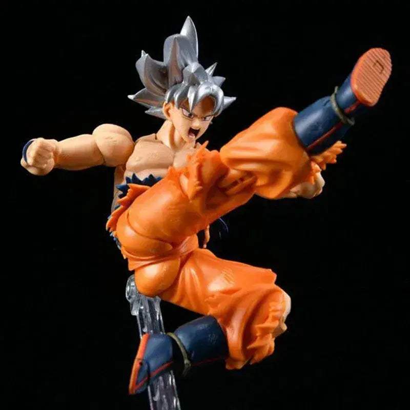Ultra Instinct Goku PVC Figure 16cm With White Hair - ToylandEU