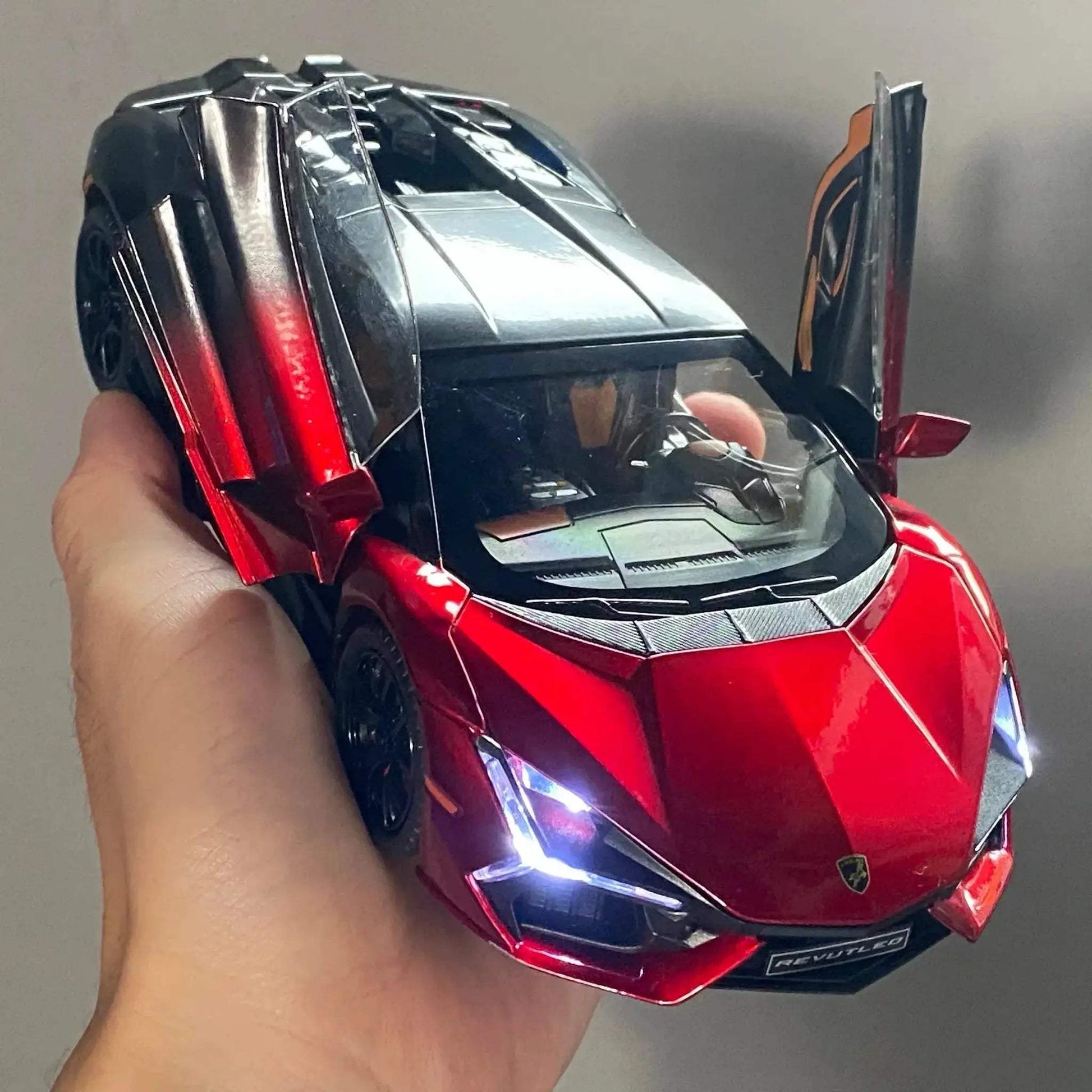 Ultra Realistic Diecast Model Car 1 24 Scale Alloy High Simulation For Collectors - ToylandEU