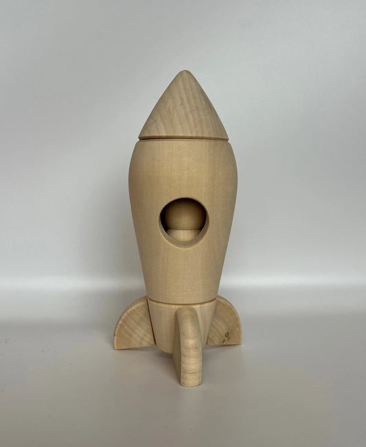 Unfinished Wooden Rocket Ship with Astronaut Figurine Included - ToylandEU
