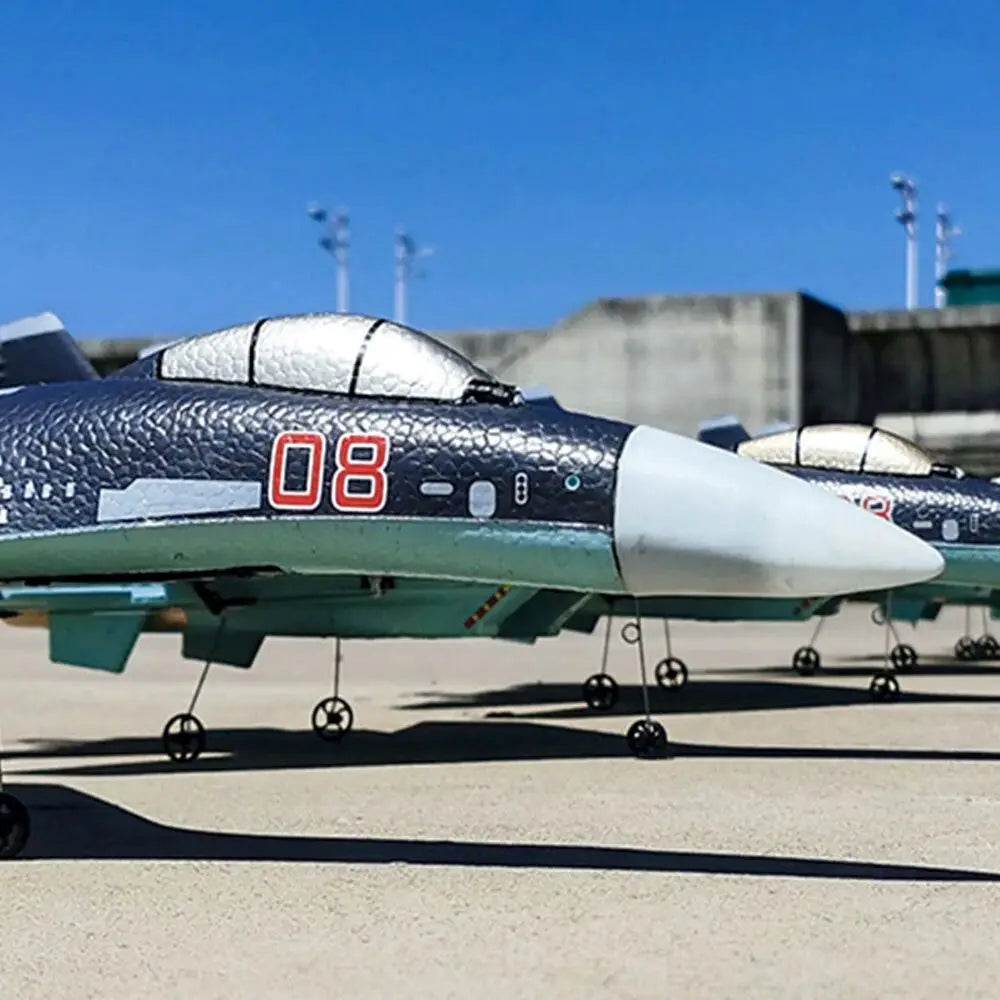 Upgraded QF009 SU-35 Fighter 375mm Wingspan RC Airplane - ToylandEU
