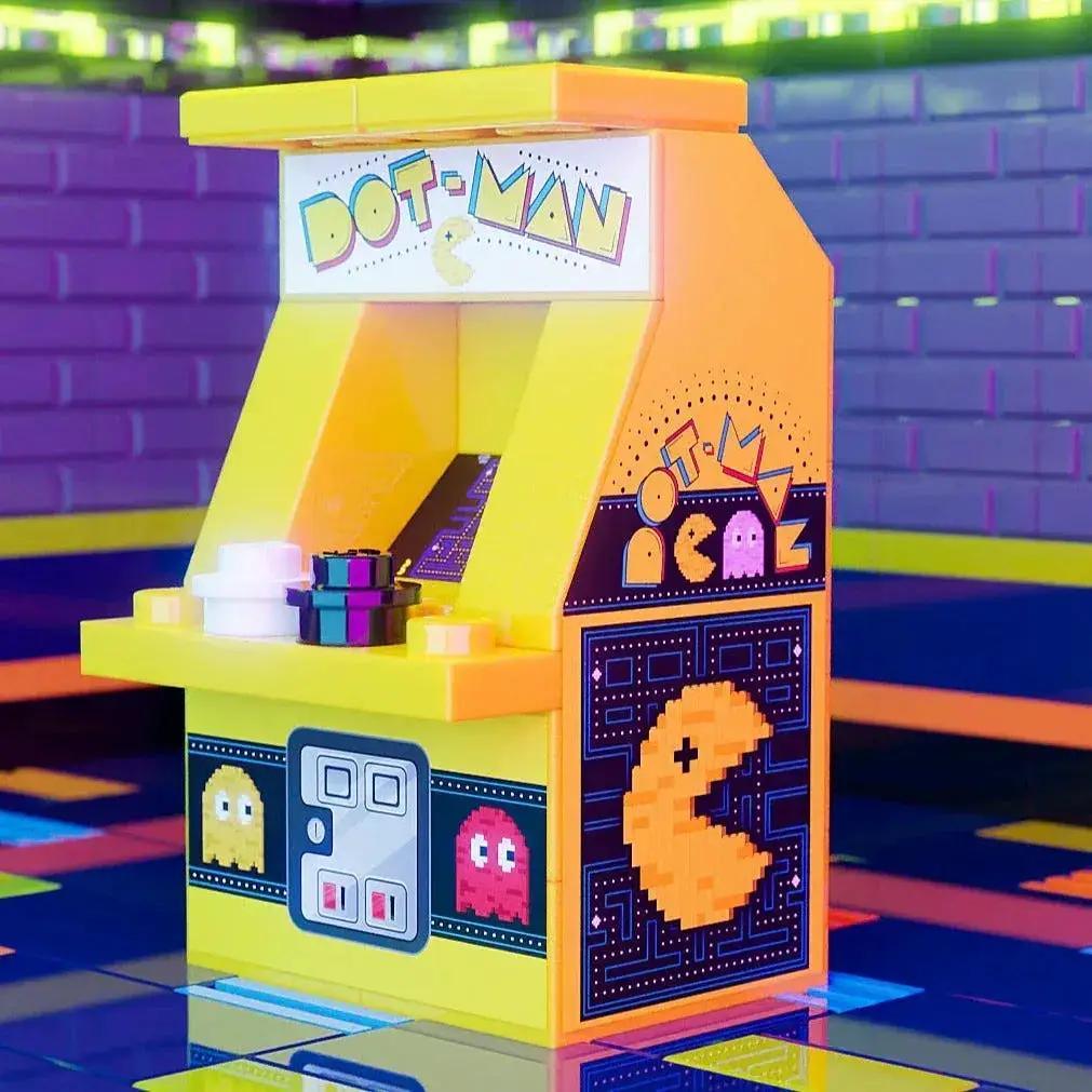  VAULTED!! EXCLUSIVE B3 Customs Dot-Man Arcade Machine -  ToylandEU™