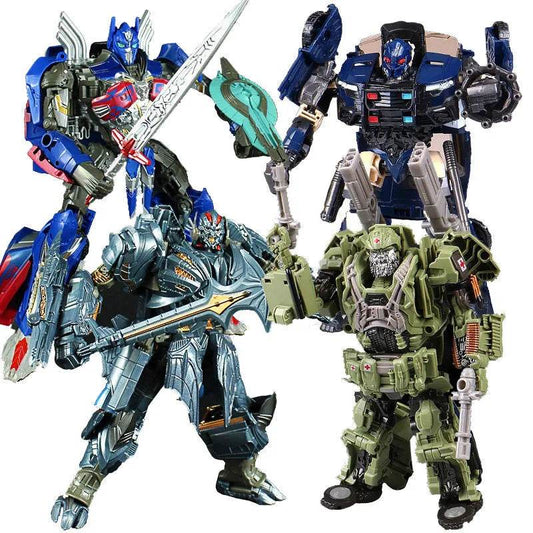 Versatile G1 Black Apple Action Figures - Multiple Sizes Available - ToylandEU