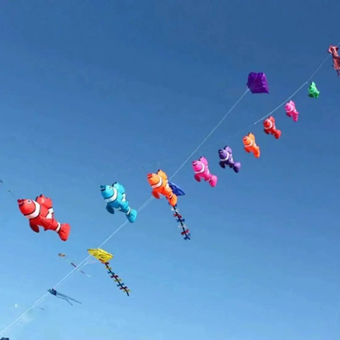  Vibrant Fish Design Kite 2m Line Toyland EU -  ToylandEU™