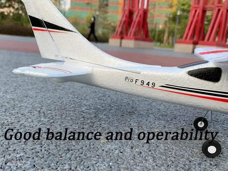 WLtoys 2.4G F949 LCD Version RC Airplane Cessna 182 RTF - ToylandEU