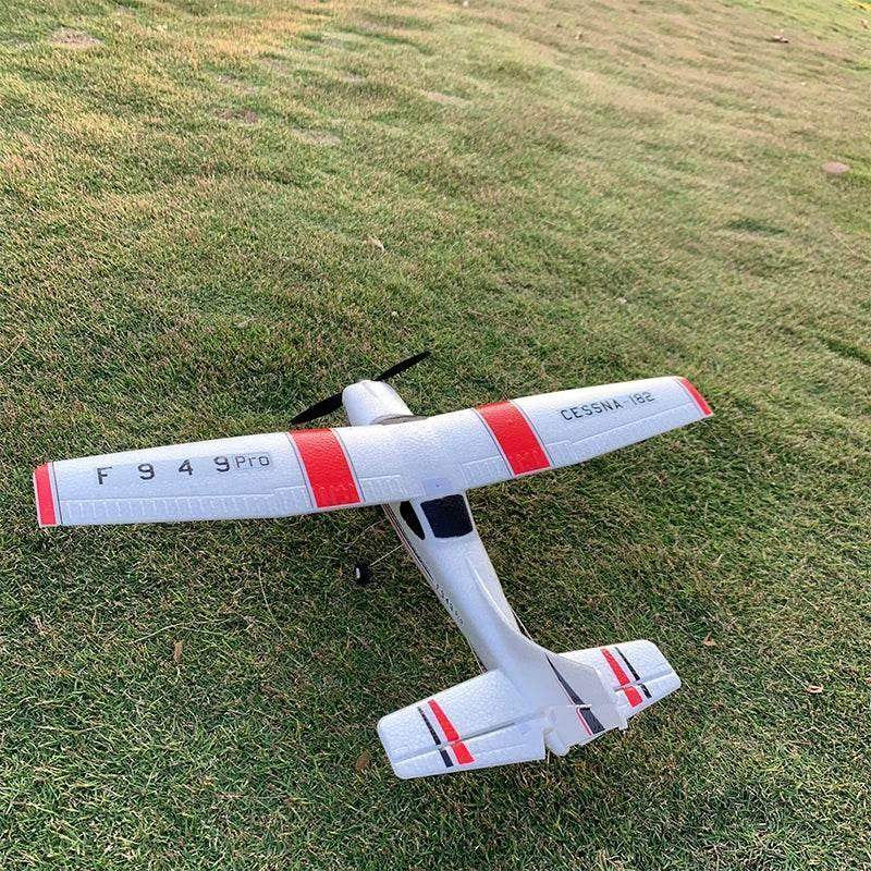 WLtoys 2.4G F949 LCD Version RC Airplane Cessna 182 RTF - ToylandEU