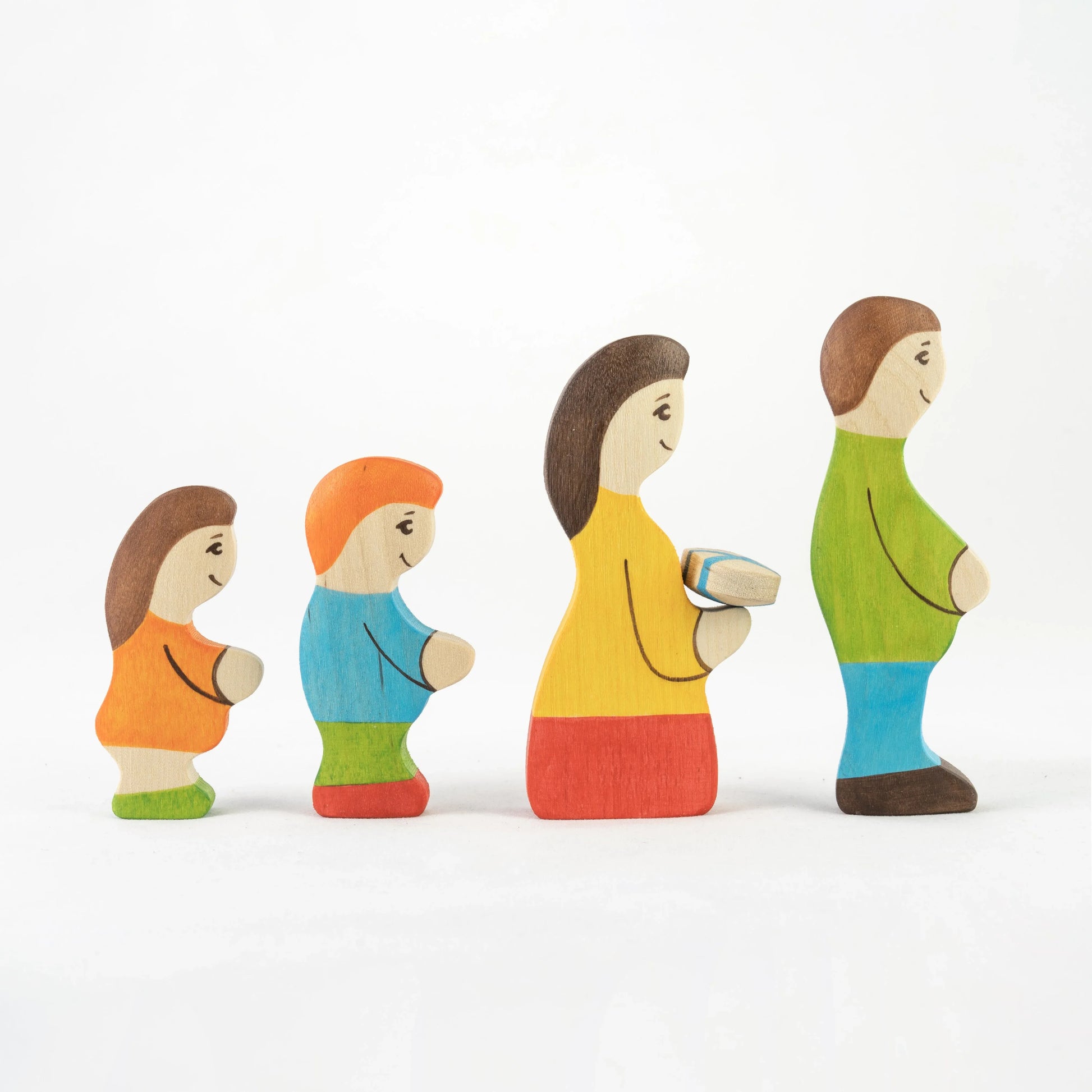 Waldorf Wooden Farm Family Set Hand Carved and Painted - ToylandEU