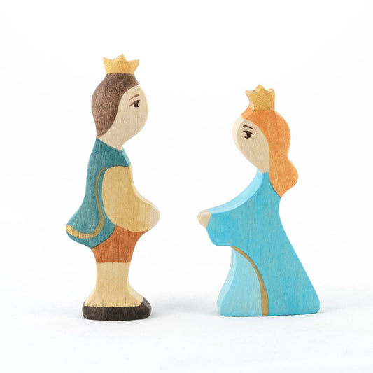 Waldorf Wooden Prince and Princess Figures- 2 pieces - ToylandEU