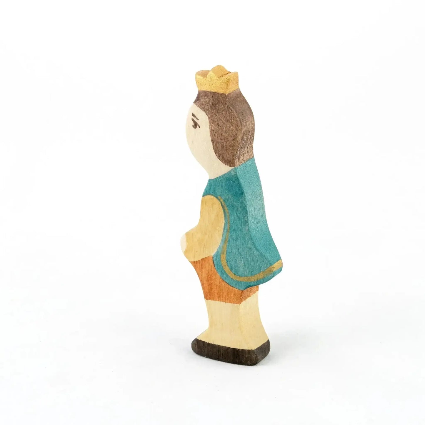 Waldorf Wooden Prince and Princess Figures Handcrafted for Imaginative Play - ToylandEU