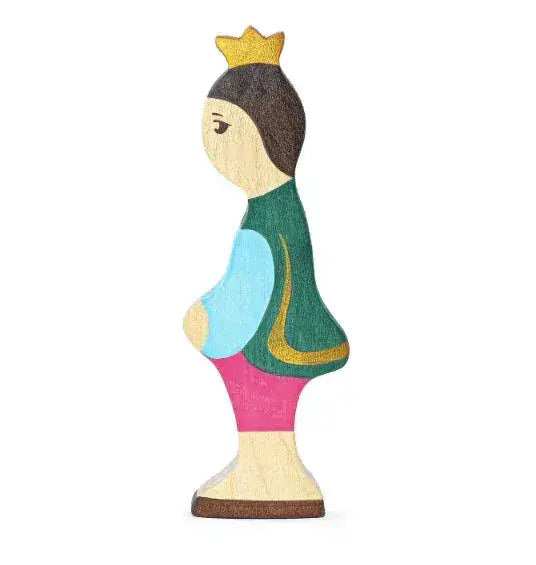 Waldorf Wooden Prince and Princess Figures Handcrafted for Imaginative Play - ToylandEU