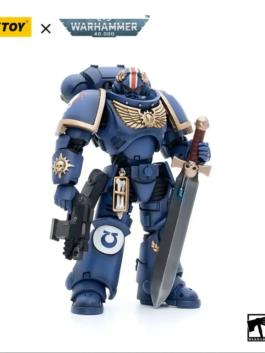 Warhammer 40,000 Ultramarines Primaris Lieutenant Action Figure - ToylandEU