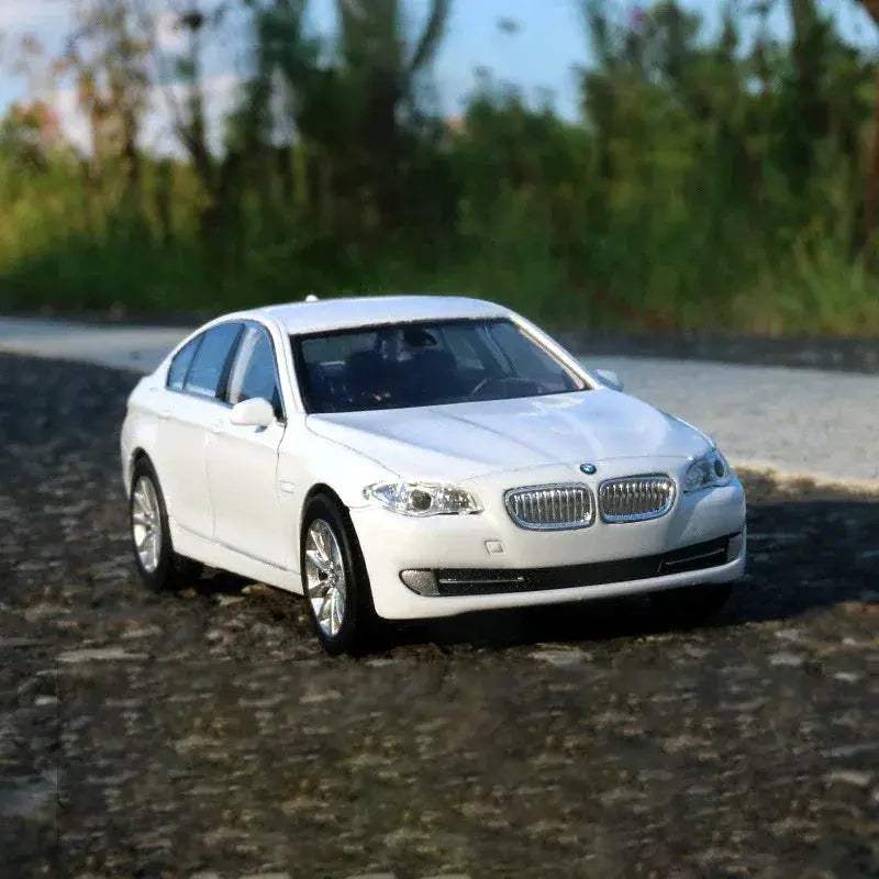 Welly Diecast Cars 1To36 Alloy BMW Mercedes G Class - ToylandEU