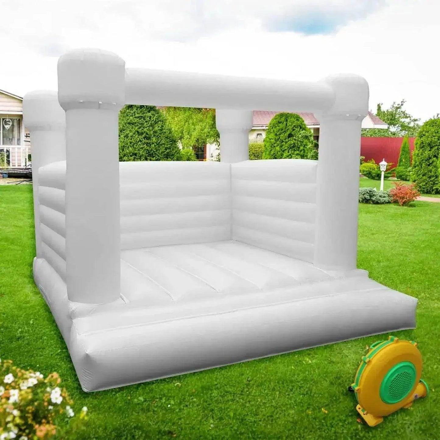 White Inflatable Bounce House With Blower 100% PVC Jumper -  ToylandEU™