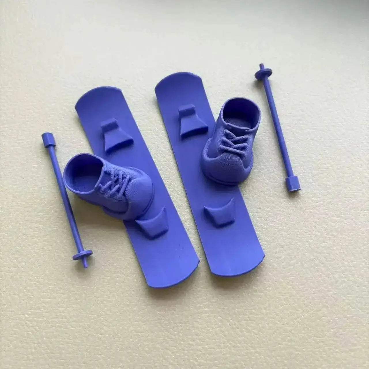  Cozy 17cm Doll Accessories Ski Snowboard Toyland EU -  ToylandEU™