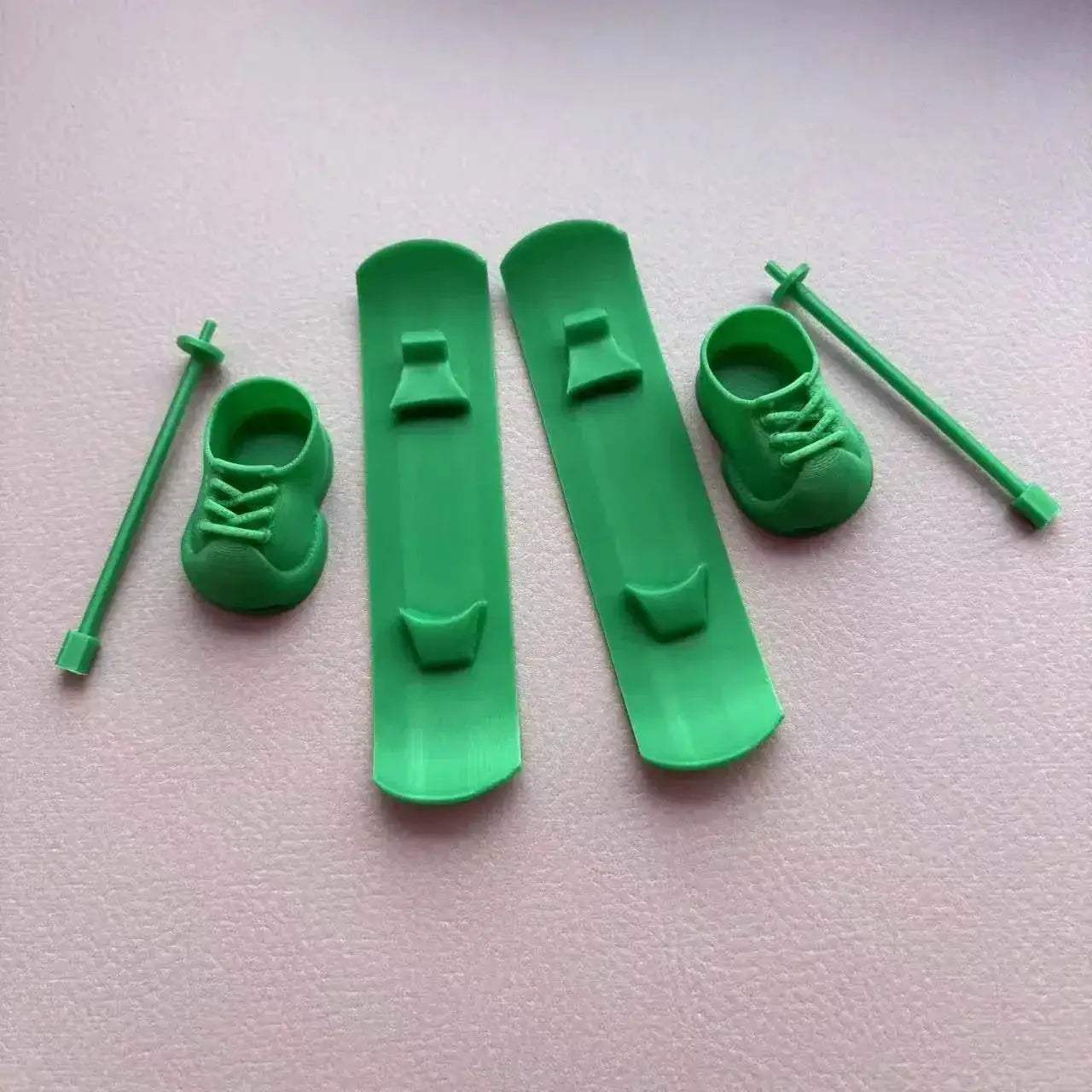  Cozy 17cm Doll Accessories Ski Snowboard Toyland EU -  ToylandEU™