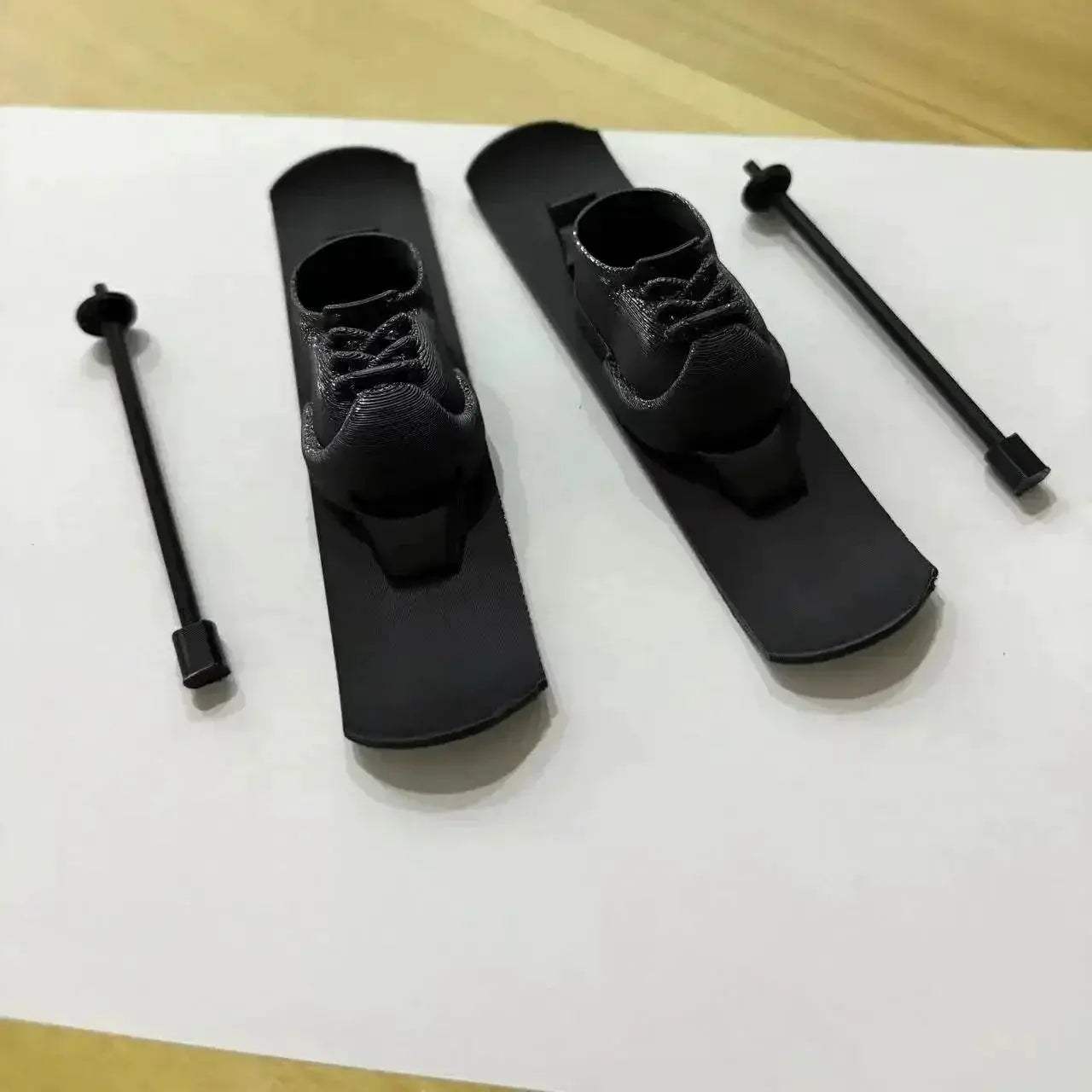  Cozy 17cm Doll Accessories Ski Snowboard Toyland EU -  ToylandEU™