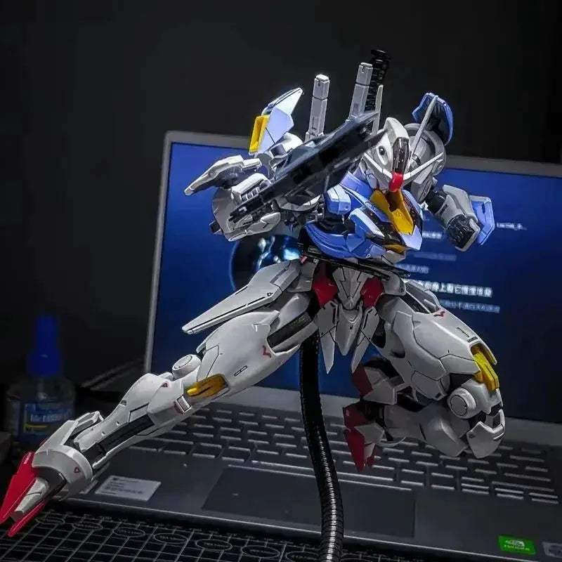 Witch From Mercury One Hundred Scale Display Bracket Model Kit - ToylandEU