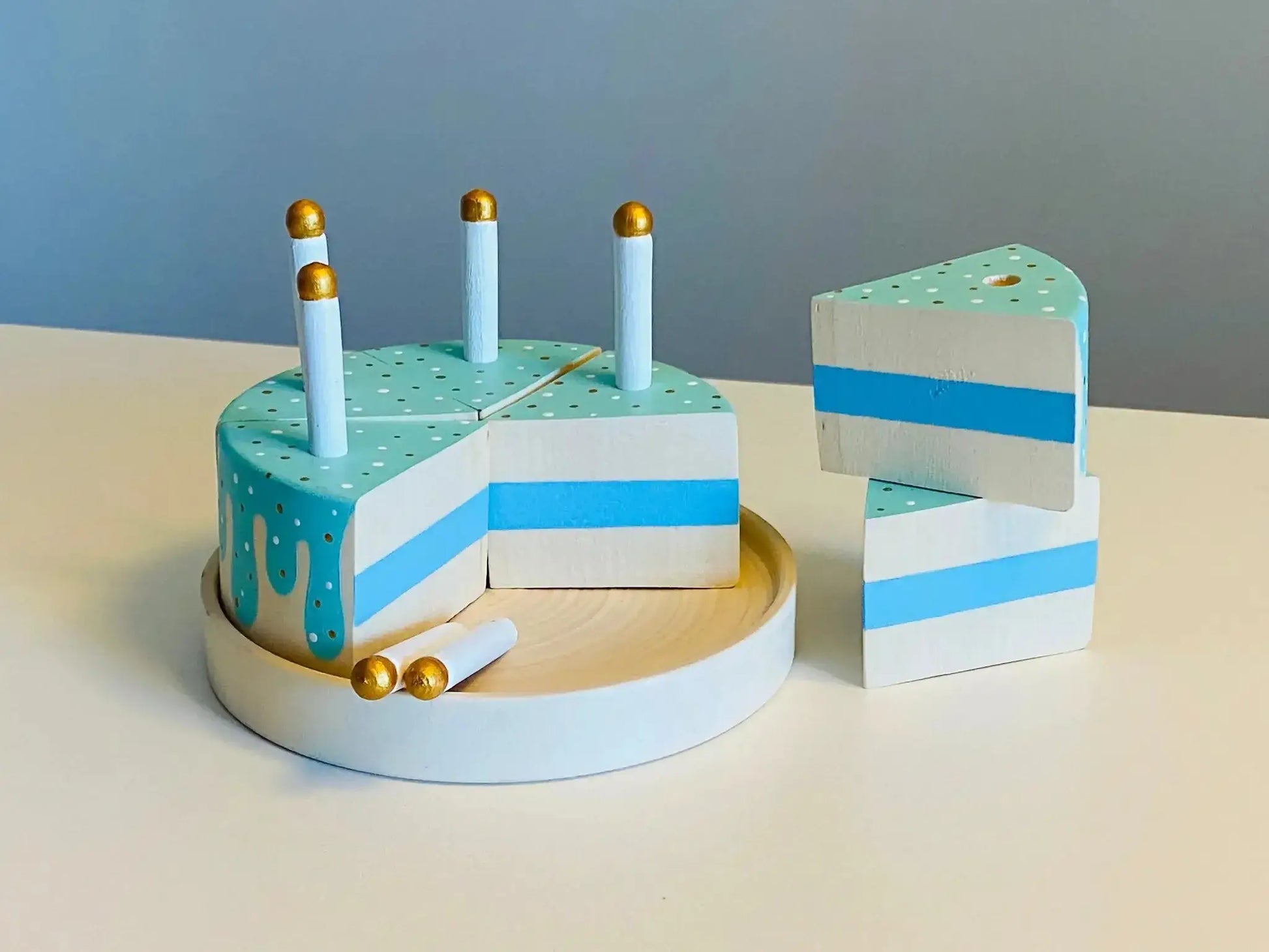 Wooden Birthday Cake Toy With Removable Candles For Imaginative Play - ToylandEU