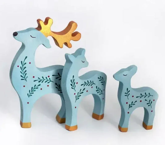 Wooden Deer Figurine Toy For Imaginative Play And Learning - ToylandEU