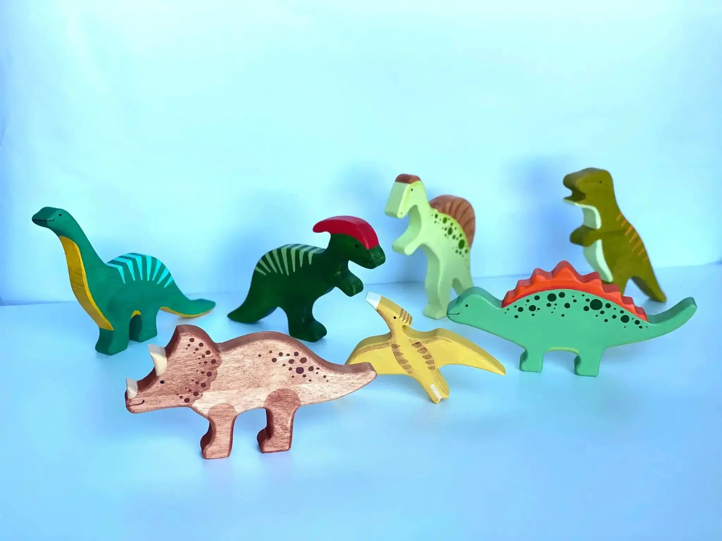 Wooden Dinosaur Set Of 7 For Safe Imaginative Play - ToylandEU