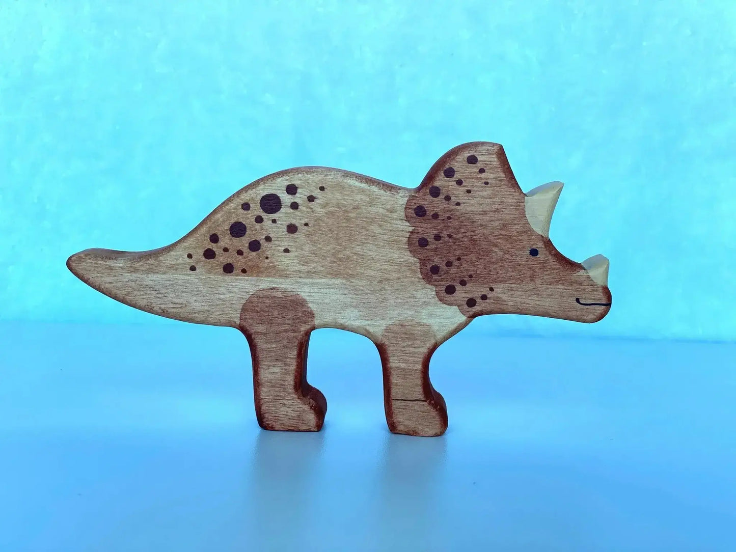 Wooden Dinosaur Set Of 7 For Safe Imaginative Play - ToylandEU