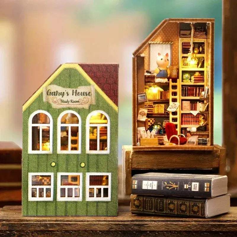Wooden Dollhouse Kit For DIY Miniatures And 3D Puzzle - ToylandEU