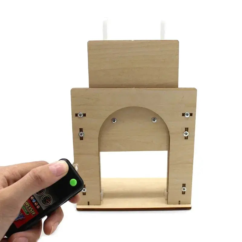 Wooden Elevator Door Kit Hands On For Science Experiments - ToylandEU