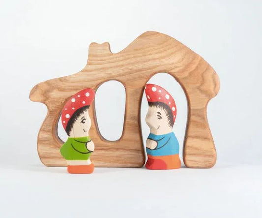 Wooden Gnome House Set With Gnomes For Imaginative Play - ToylandEU