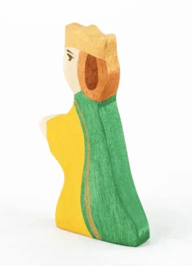 Wooden King and Queen Figures for Imaginative Play - ToylandEU