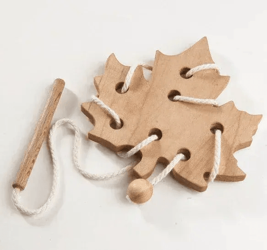  Wooden Lacing Toy Maple Leaf Handmade Fine Motor -  ToylandEU™