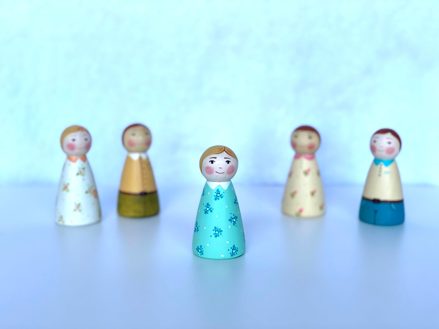 Handcrafted Wooden Peg Dolls For Creative Imaginative Play - ToylandEU