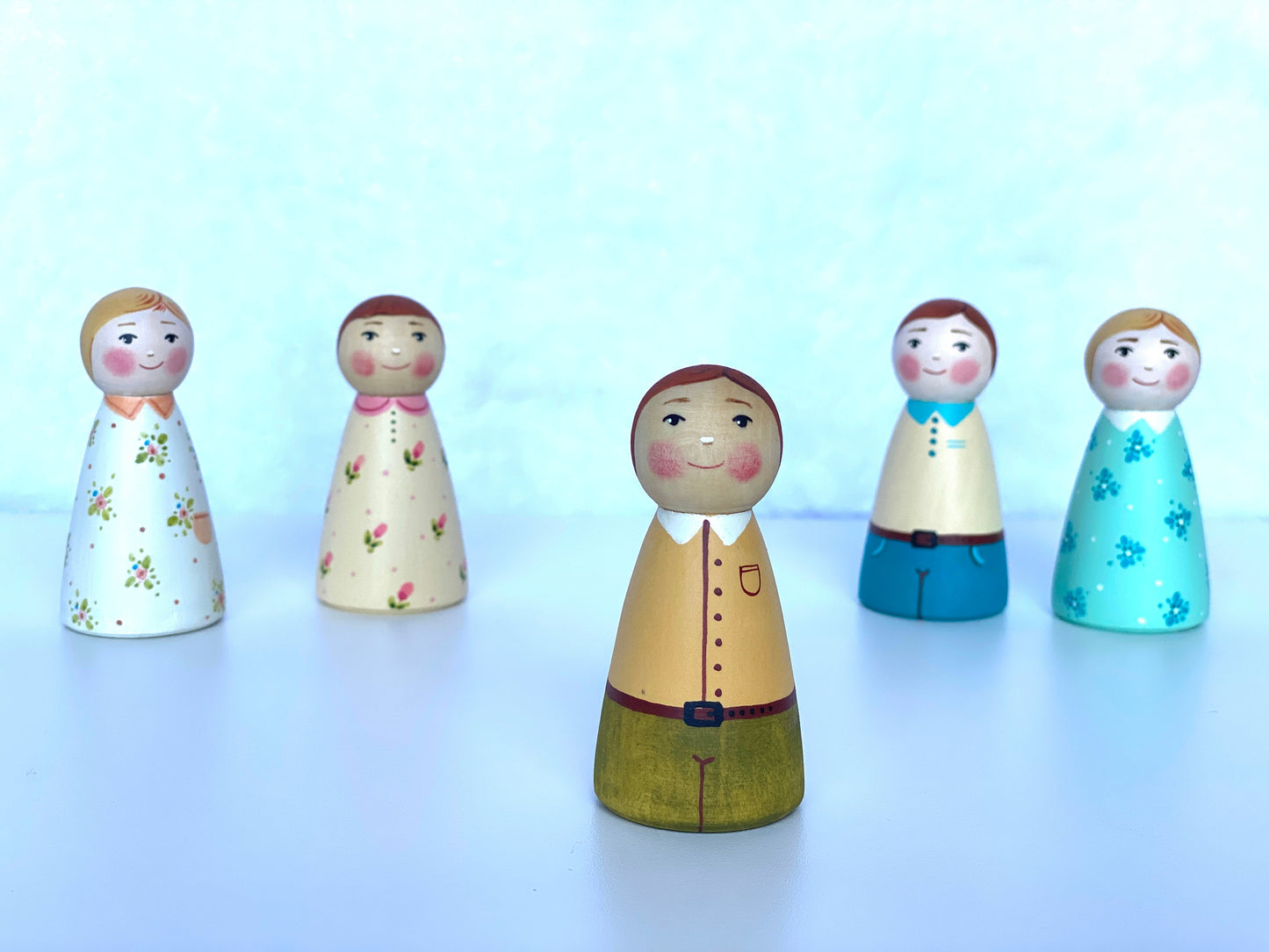 Handcrafted Wooden Peg Dolls For Creative Imaginative Play - ToylandEU